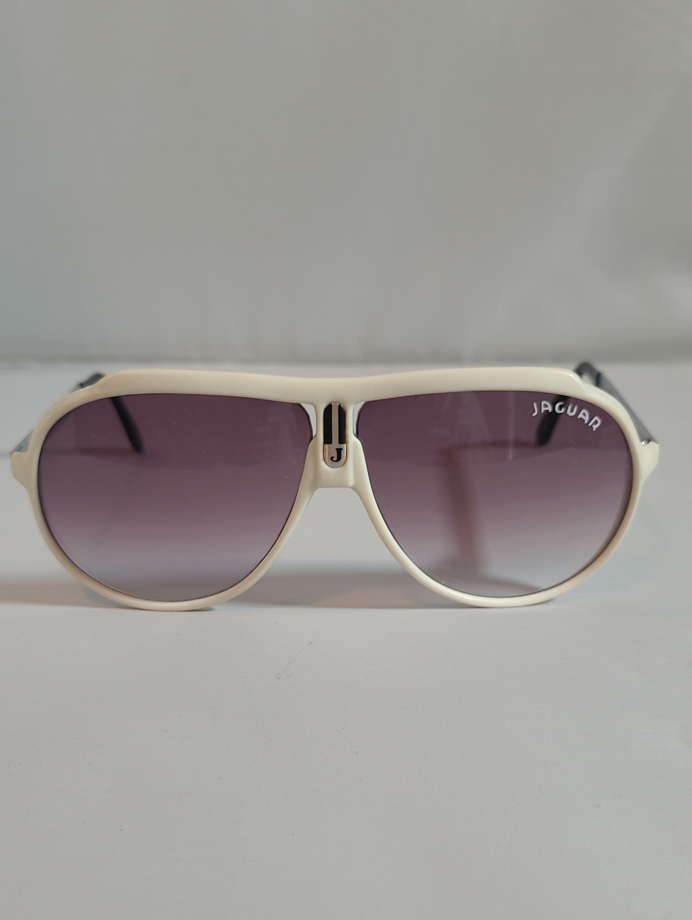 Vintage Jaguar White Aviator Sunglasses with Purple Gradient Lenses